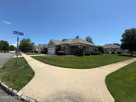 41 Sunrise Bay Blvd, Little Egg Harbor, NJ 08087