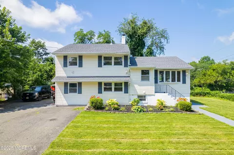 1 Manor Dr, Neptune City, NJ 07753