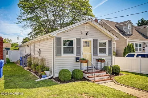 139 Seabreeze Ave, North Middletown, NJ 07748