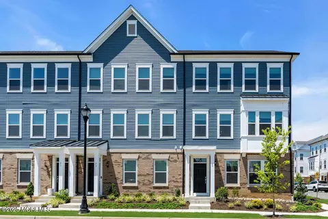 25 Signal Ave, Oceanport, NJ 07757