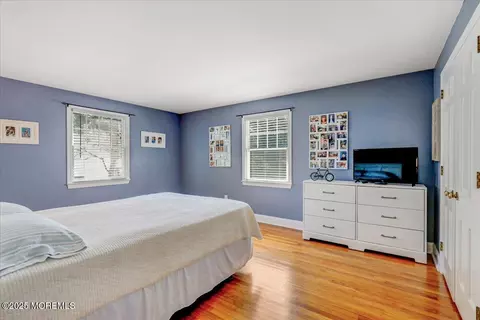 Bedroom - 48 Crest Dr, Brick, NJ 08724 photo 4 of 6
