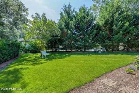 Exterior - 48 Crest Dr, Brick, NJ 08724 photo 13 of 13
