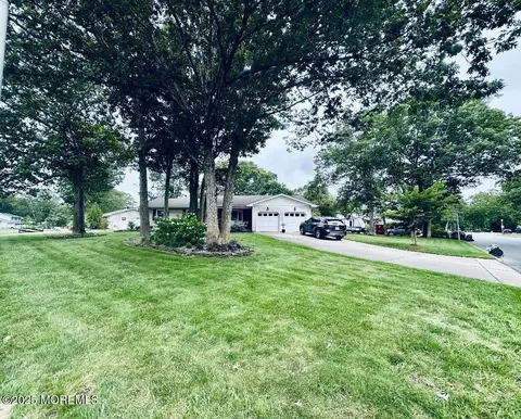 412 Steuben Ave, Forked River, NJ 08731