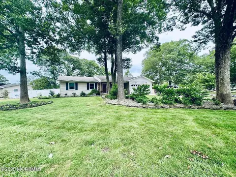 Exterior - 412 Steuben Ave, Forked River, NJ 08731 photo 3 of 10