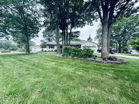 Exterior - 412 Steuben Ave, Forked River, NJ 08731 photo 2 of 10
