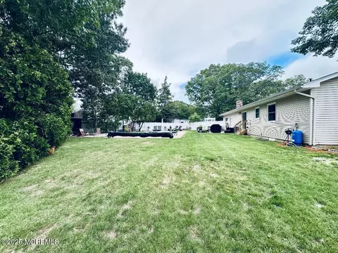 Exterior - 412 Steuben Ave, Forked River, NJ 08731 photo 9 of 10