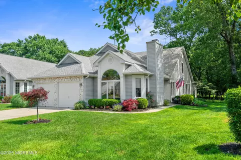 1714 Buttonwood Ave, Toms River, NJ 08755