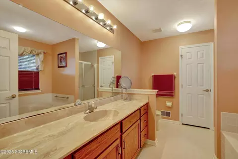 6 Thatcher Ct, Jackson, NJ 08527 photo 30