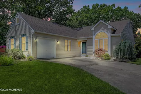 6 Thatcher Ct, Jackson, NJ 08527 photo 6