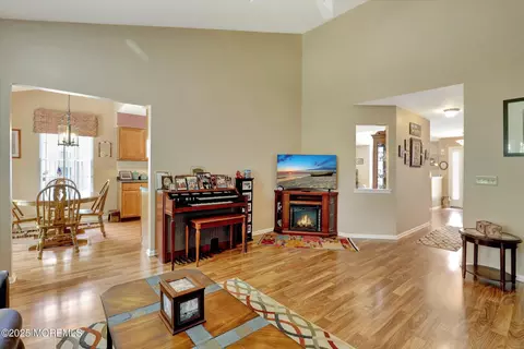6 Thatcher Ct, Jackson, NJ 08527 photo 23