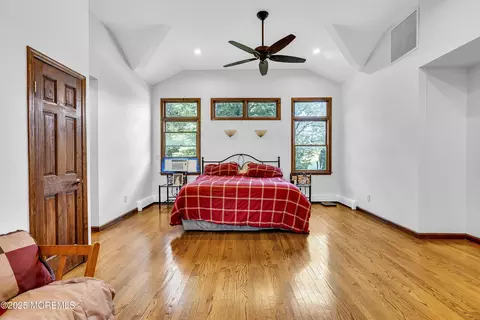 Bedroom - 40 Centerville Rd, Holmdel, NJ 07733 photo 2 of 7