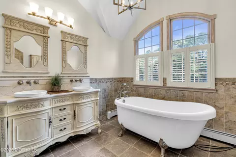 Bath - 40 Centerville Rd, Holmdel, NJ 07733 photo 3 of 8