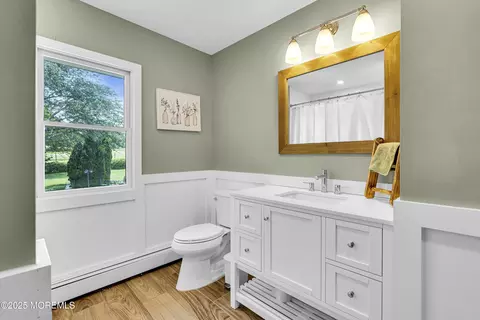 Bath - 40 Centerville Rd, Holmdel, NJ 07733 photo 7 of 8