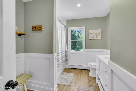 Bath - 40 Centerville Rd, Holmdel, NJ 07733 photo 5 of 8