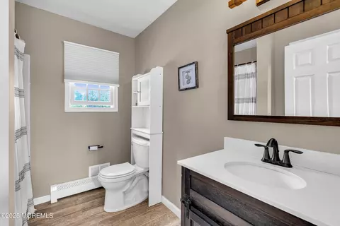 Bath - 40 Centerville Rd, Holmdel, NJ 07733 photo 8 of 8