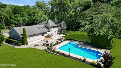 Exterior - 40 Centerville Rd, Holmdel, NJ 07733 photo 2 of 11
