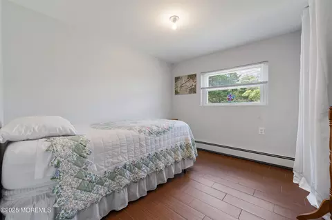 Bedroom - 1417 Beach Blvd, Forked River, NJ 08731 photo 3 of 3