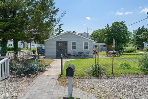Exterior - 1417 Beach Blvd, Forked River, NJ 08731 photo 1 of 7