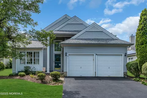 12 Drayton Rd, Manchester, NJ 08759