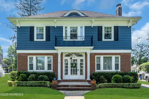 108 Broad St, Freehold, NJ 07728
