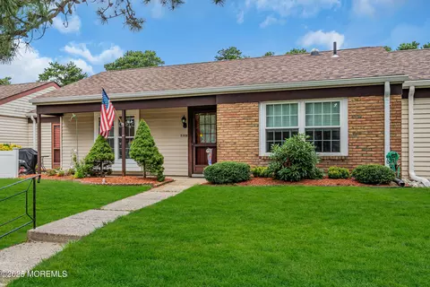 530 Sheffield Dr # B, Manchester, NJ 08759