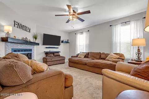 7 Crest Rd, Jackson, NJ 08527 photo 21