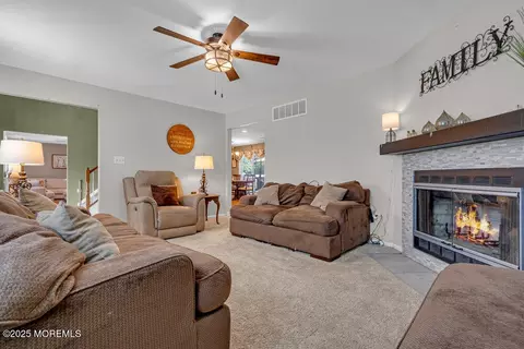 7 Crest Rd, Jackson, NJ 08527 photo 23