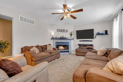 7 Crest Rd, Jackson, NJ 08527 photo 22