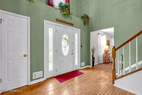 7 Crest Rd, Jackson, NJ 08527 photo 5