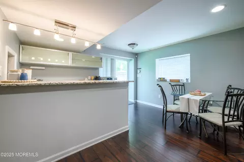 Dining - 235 Leesville Rd, Jackson, NJ 08527 photo 4 of 4