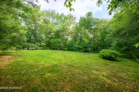 Exterior - 235 Leesville Rd, Jackson, NJ 08527 photo 4 of 5