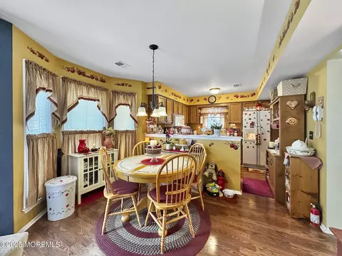 9 Sami Dr, Howell, NJ 07731 photo 8