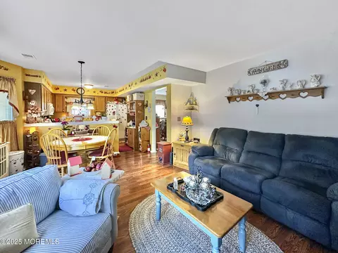 9 Sami Dr, Howell, NJ 07731 photo 13