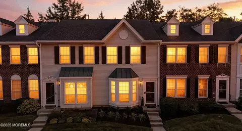 141 Setter Pl, Freehold, NJ 07728