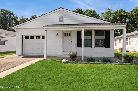 191 Freeport Blvd, Toms River, NJ 08757