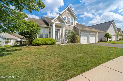 98 Mirage Blvd, Barnegat, NJ 08005