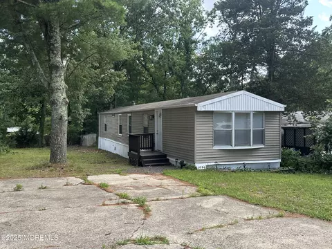 3594 Nashua St, Browns Mills, NJ 08015