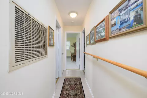 Entry Way - 71 Baser Ln, Brick, NJ 08724 photo 2 of 2