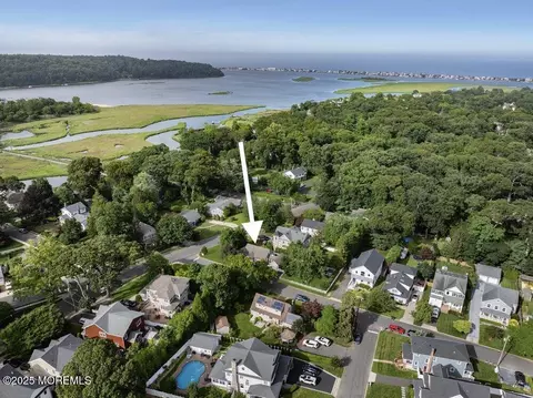 View/Area - 1 Cedar Ave, Rumson, NJ 07760 photo 6 of 7