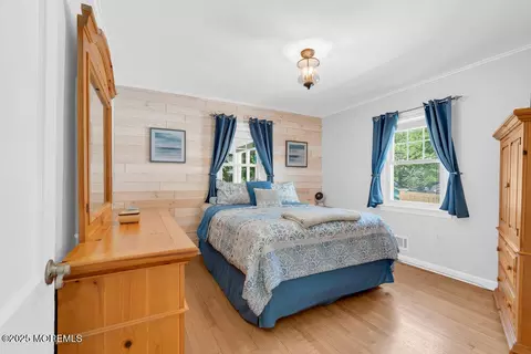 Bedroom - 1 Cedar Ave, Rumson, NJ 07760 photo 1 of 3