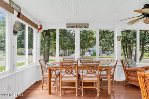 Exterior - 1 Cedar Ave, Rumson, NJ 07760 photo 4 of 12