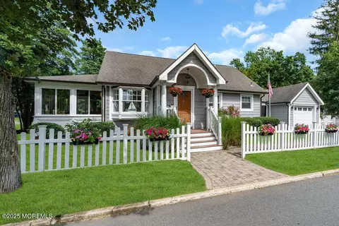 1 Cedar Ave, Rumson, NJ 07760