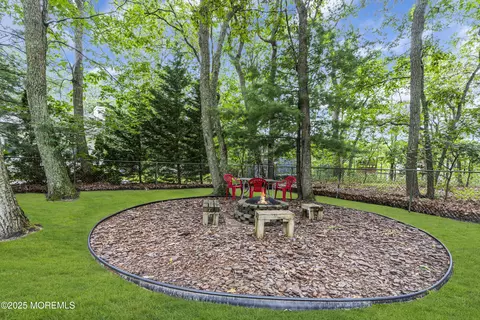 Exterior - 5 Partree Rd, Jackson, NJ 08527 photo 8 of 13