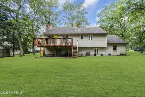 Exterior - 5 Partree Rd, Jackson, NJ 08527 photo 6 of 13