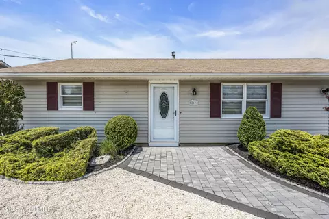 803 Wave Dr, Forked River, NJ 08731 photo 11