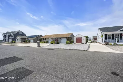803 Wave Dr, Forked River, NJ 08731 photo 9