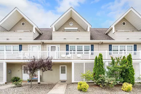 1301 SW Central Ave #A3, Seaside Park, NJ 08752