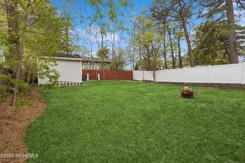 2015 Whitcomb Rd, Forked River, NJ 08731 photo 6