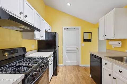 2015 Whitcomb Rd, Forked River, NJ 08731 photo 12