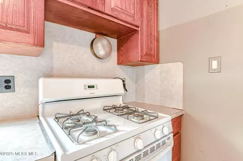 Kitchen - 494 5th Ave, Brick, NJ 08724 photo 4 of 5